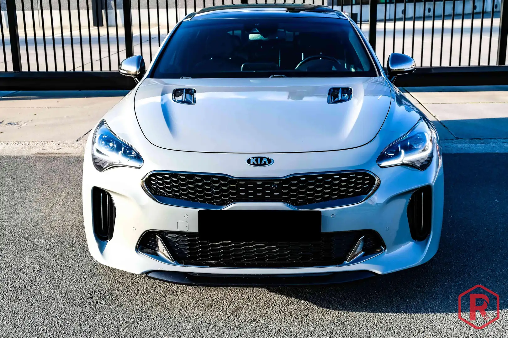 Kia Stinger GT-Line 2.0 256pk OpenDak HarmanKardon Gri - 2