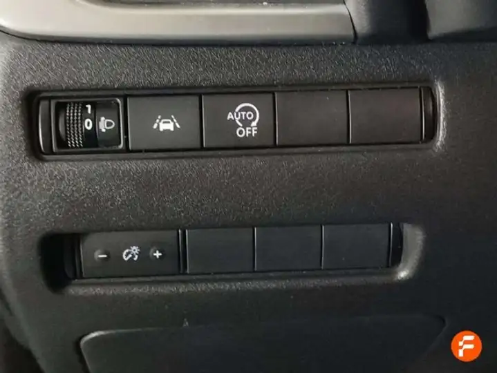 Nissan Qashqai DIG-T mHEV 4x2 Acenta (2021) 2024, foto 9