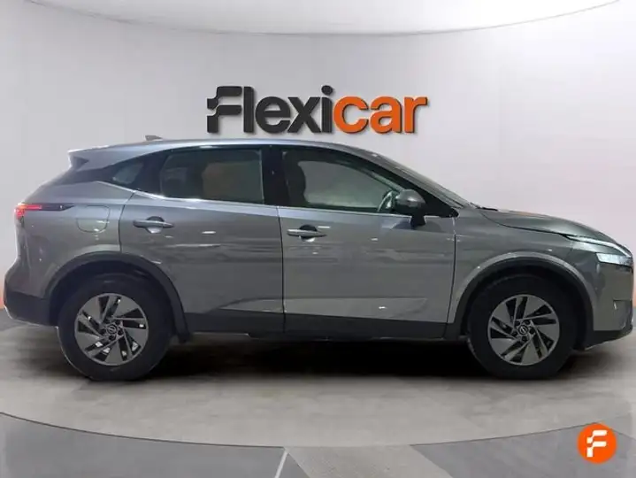 Nissan Qashqai DIG-T mHEV 4x2 Acenta (2021) 2024, foto 3