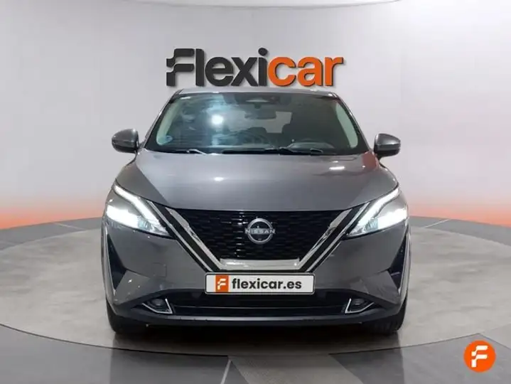 Nissan Qashqai DIG-T mHEV 4x2 Acenta (2021) 2024, foto 2