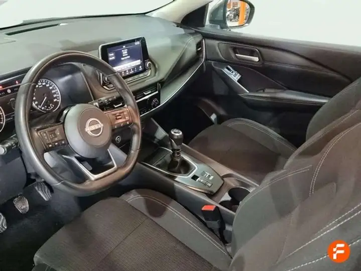 Nissan Qashqai DIG-T mHEV 4x2 Acenta (2021) 2024, foto 8