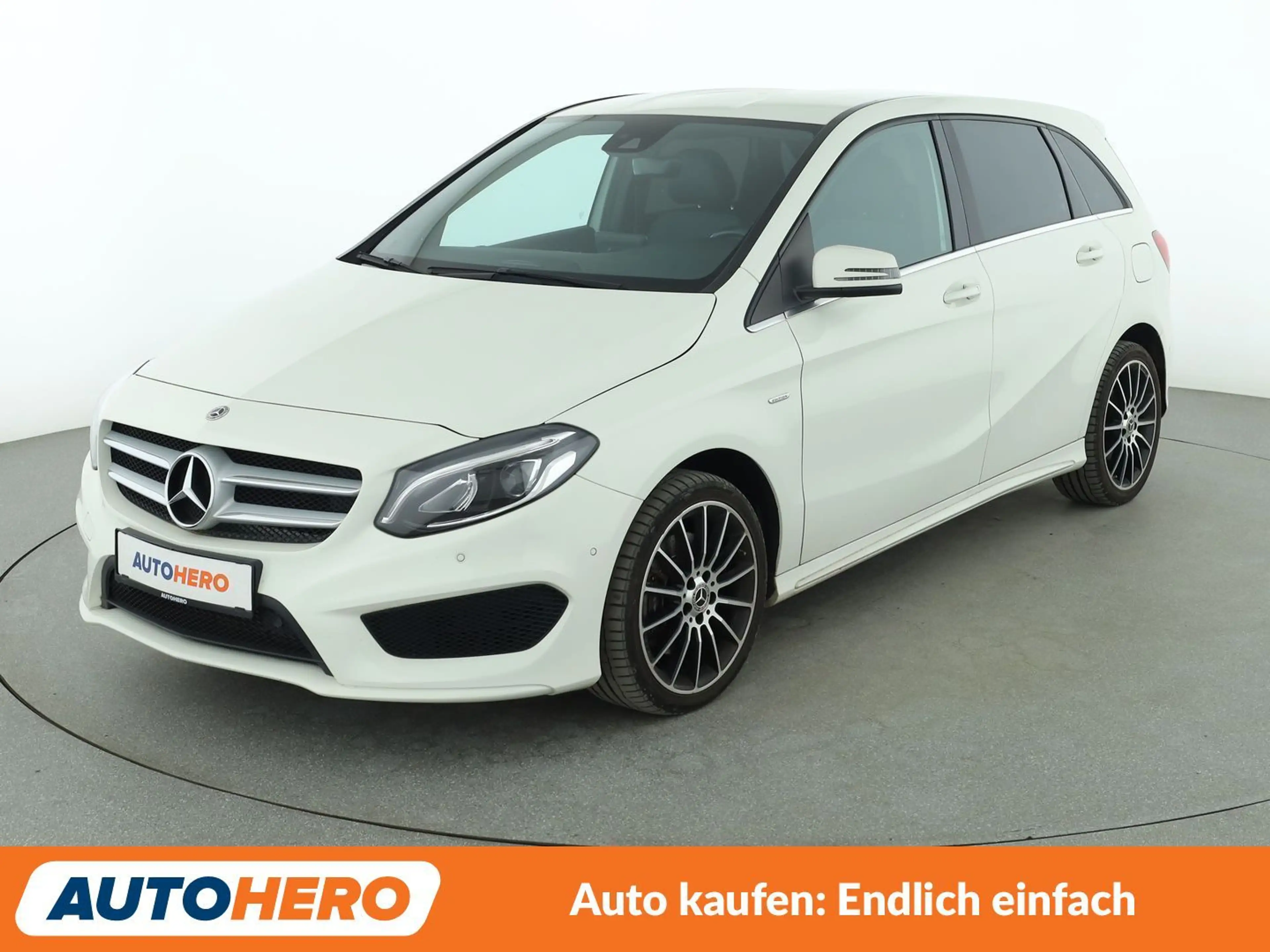 Mercedes-Benz B 220 B 220 4Matic AMG Line Aut.*NAVI*LED*TEMPO*PDC*
