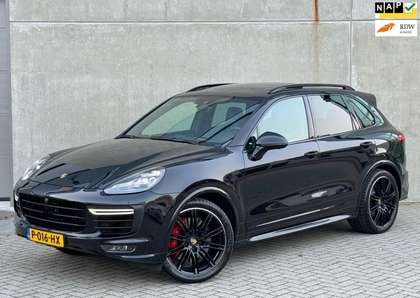 Porsche Cayenne 3.6 GTS 440pk 2015 Zwart DEALER OH|VOL OPTIE