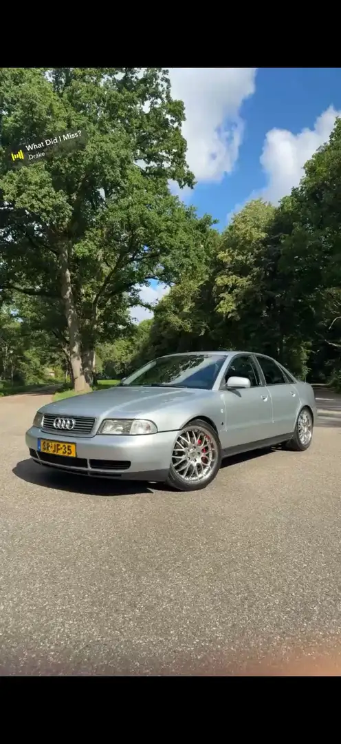 Audi A4 2.8 V6 | AUT | PANO | TREKHAAK - 1