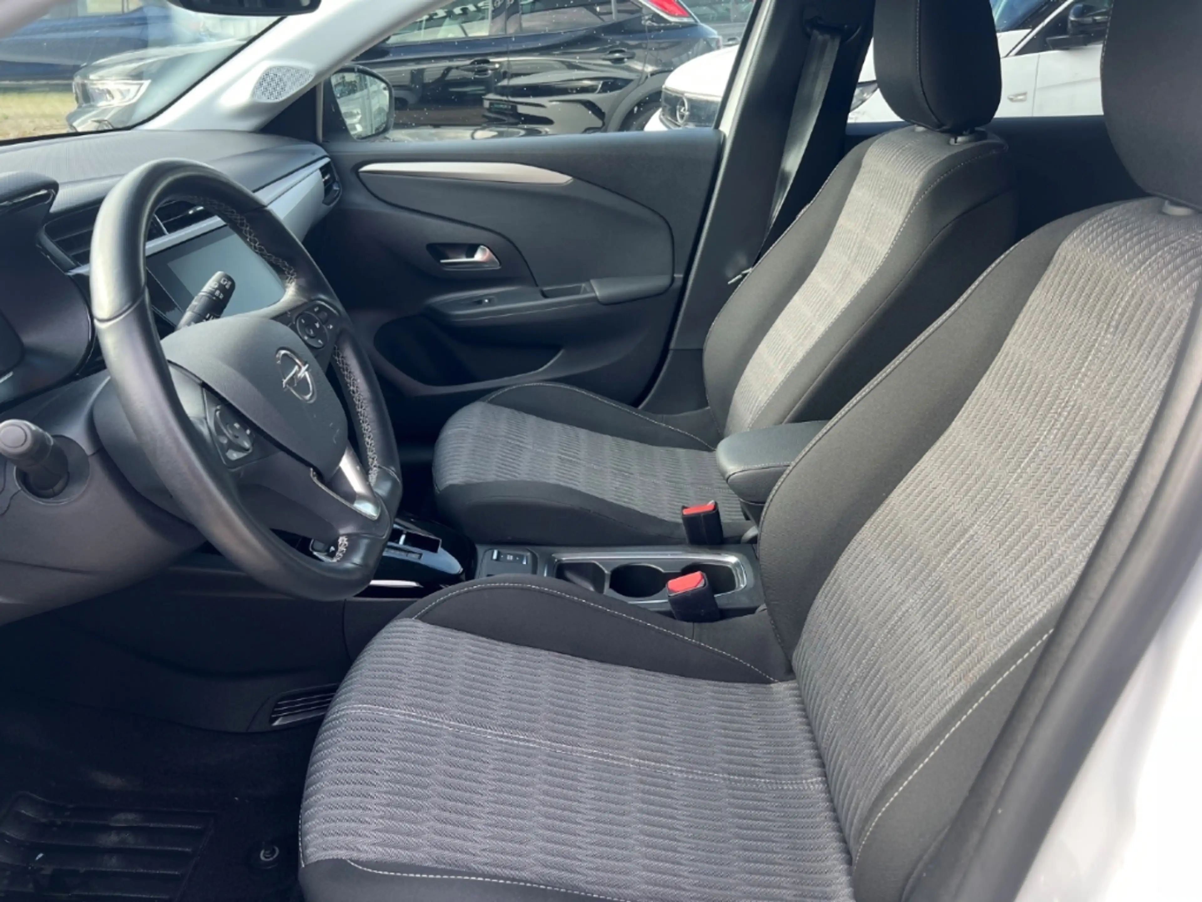 Opel Corsa-e Edition +Sitzheizung+Kamera+3-Phasig+ — photo 13