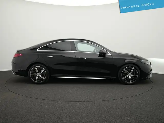 Mercedes-Benz Cla view 5