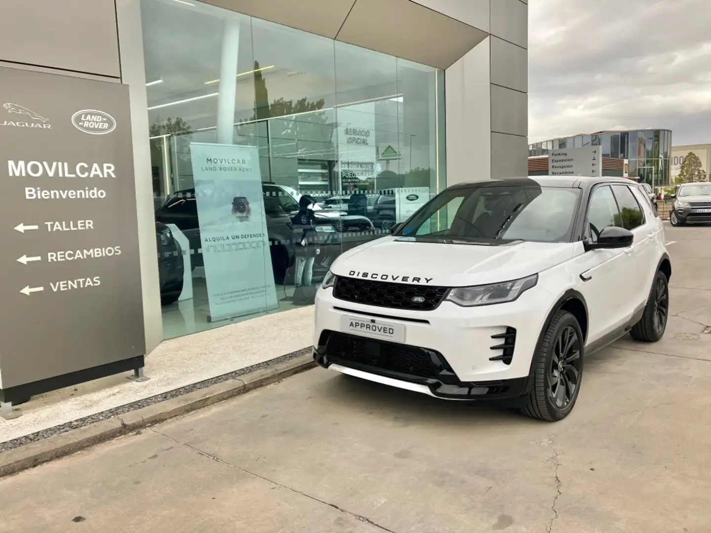 Land Rover Discovery Sport 1.5 I3 PHEV Dynamic SE AWD Auto Blanc - 1
