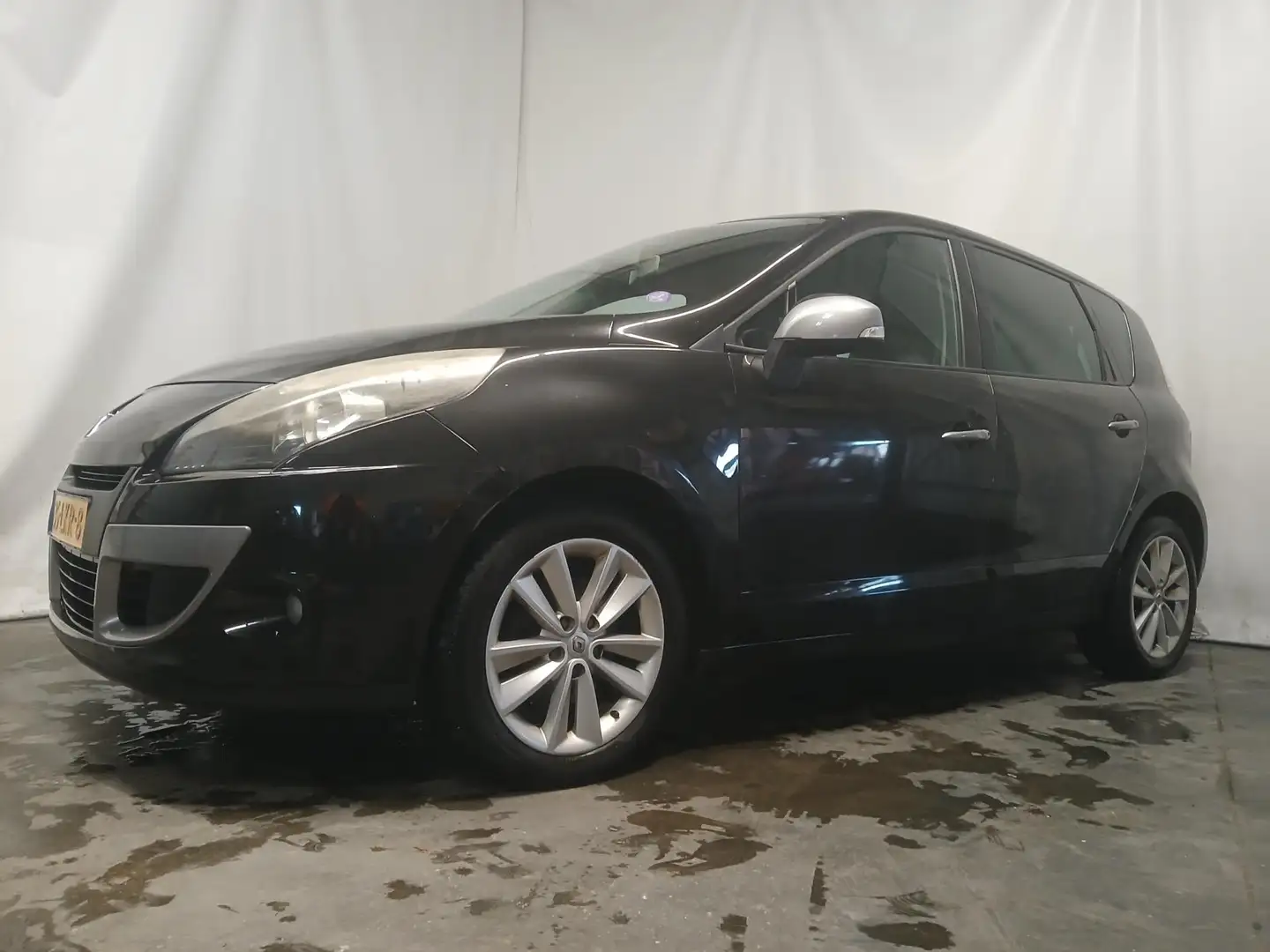 Renault Scenic 1.4 TCE Celsium - Koppakking defect - Schade Zwart - 2