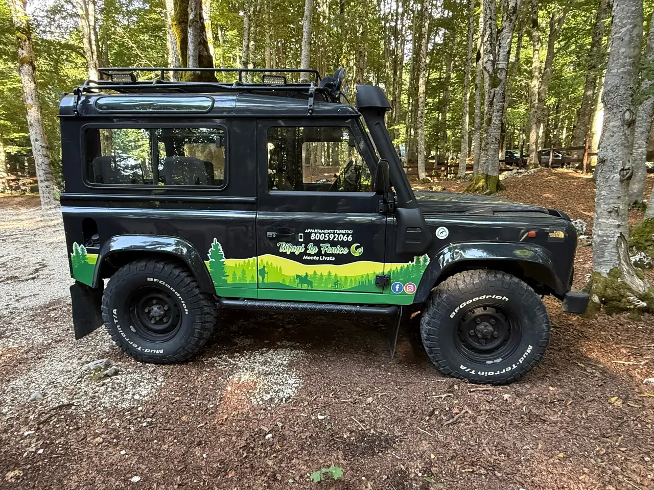 Land Rover Defender 90 2.0 benzina, foto 3