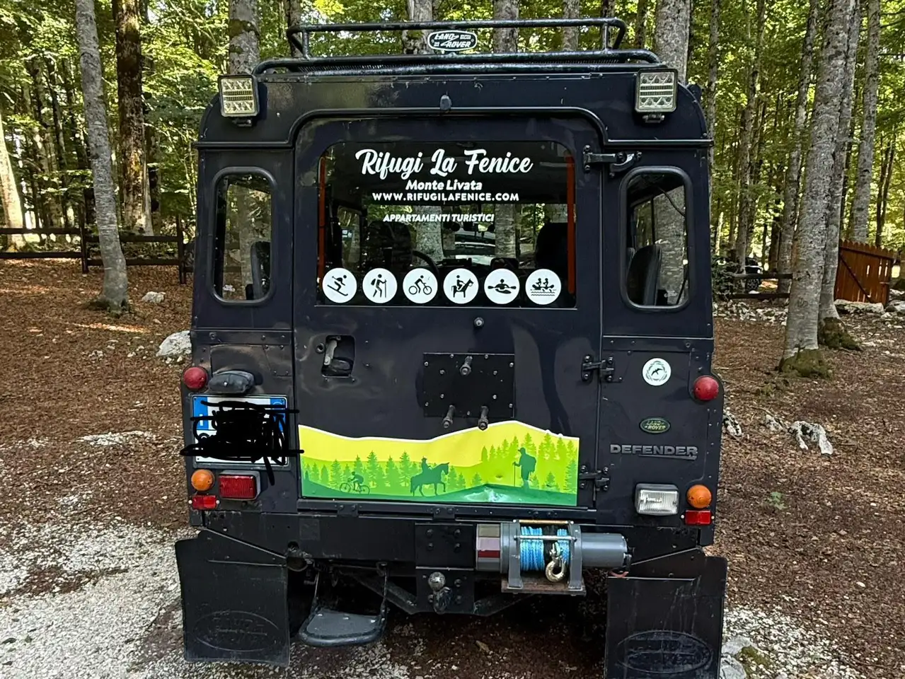 Land Rover Defender 90 2.0 benzina, foto 2