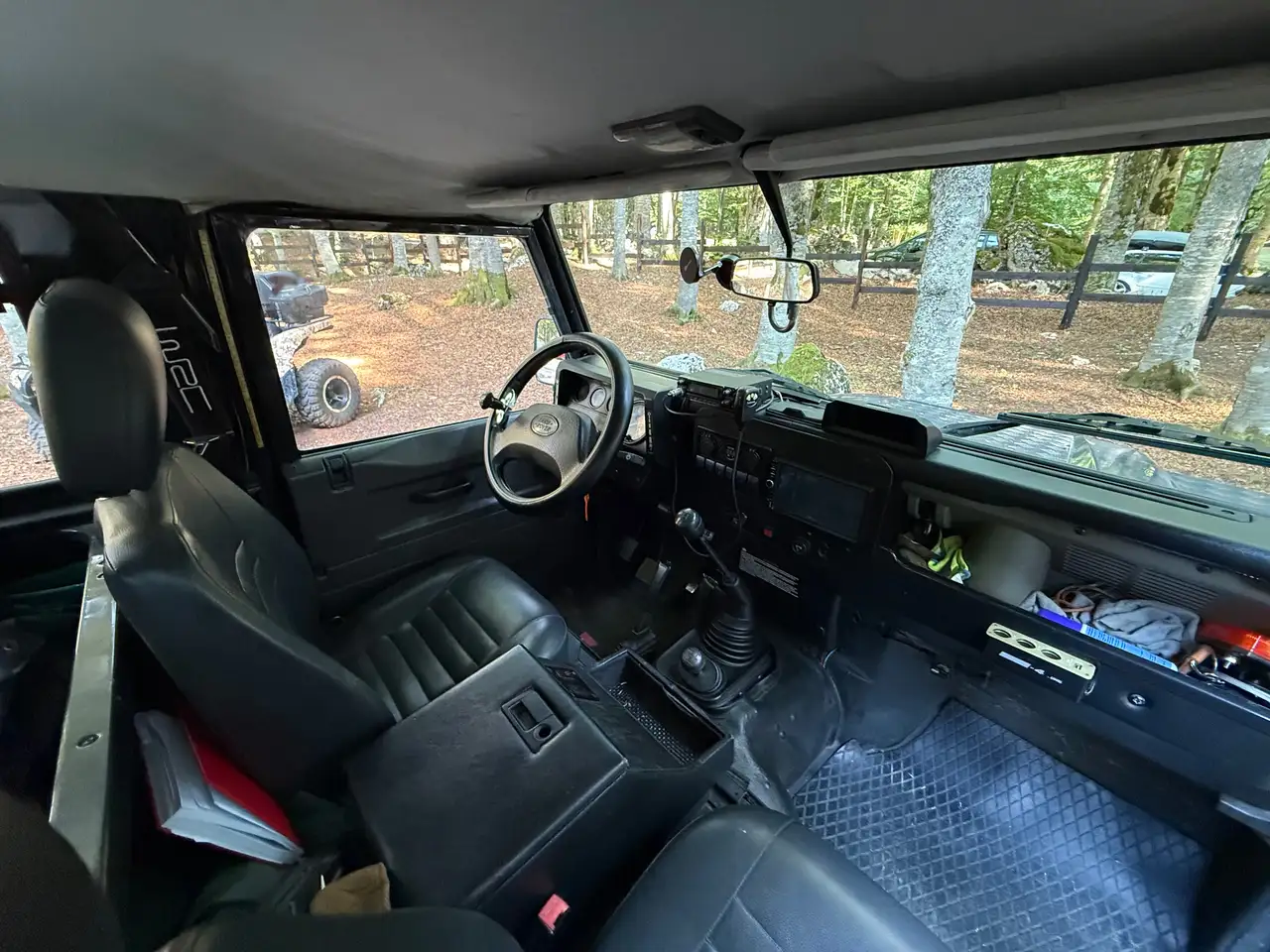 Land Rover Defender 90 2.0 benzina, foto 7