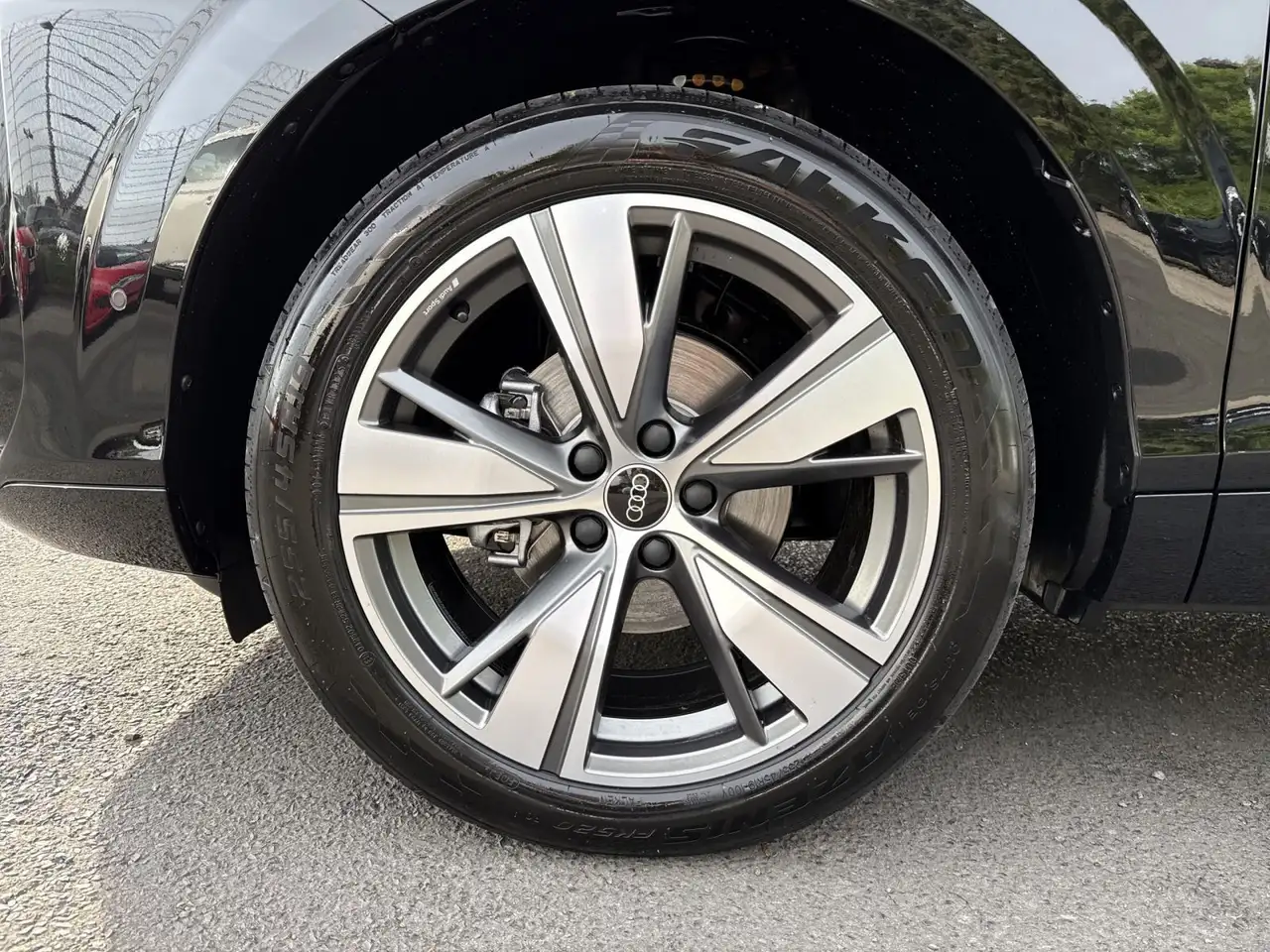 Audi Q3 S-LINE 1.5 TFSI DSG, RFK, NAVI, AHK 7