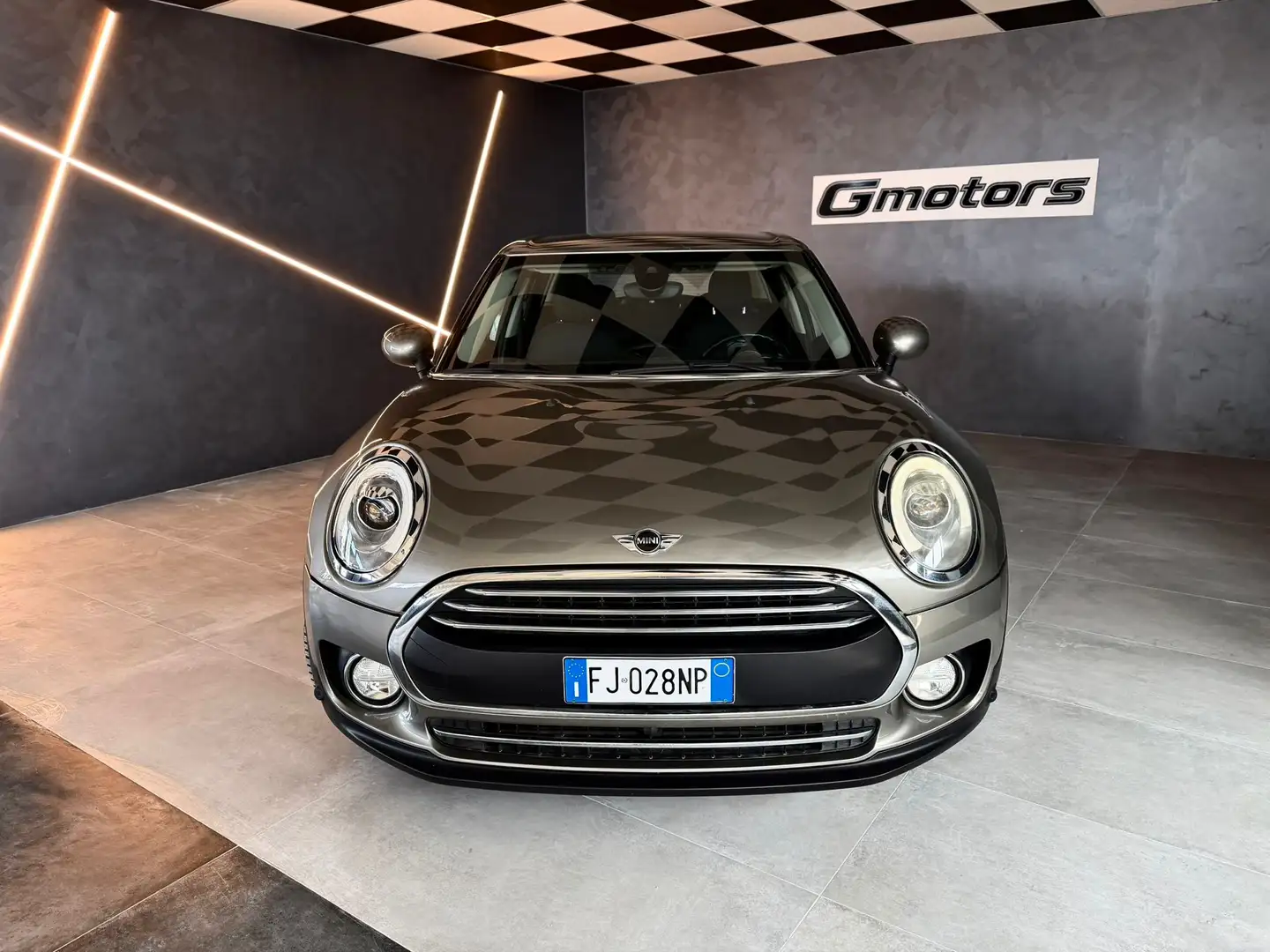 MINI One D Clubman 1.5 Boost 2017 Grau - 2