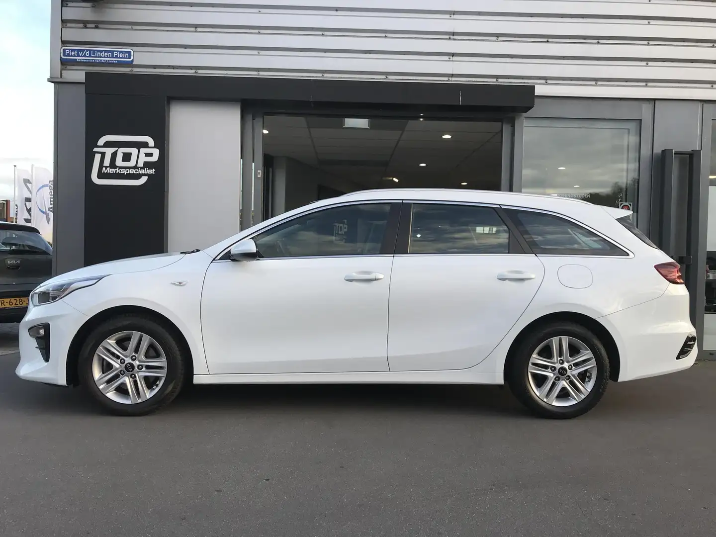 Kia Ceed SW / cee'd SW Sportswagon 1.4 T-GDi DynamicLine Wit - 2