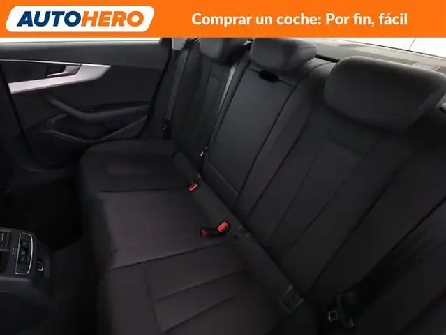 Audi A4 view 15