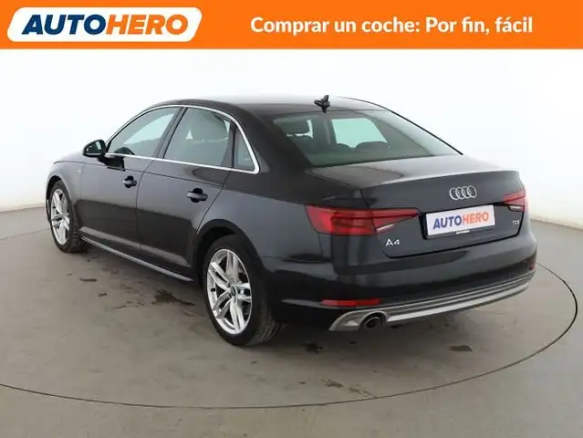 Audi A4 view 4