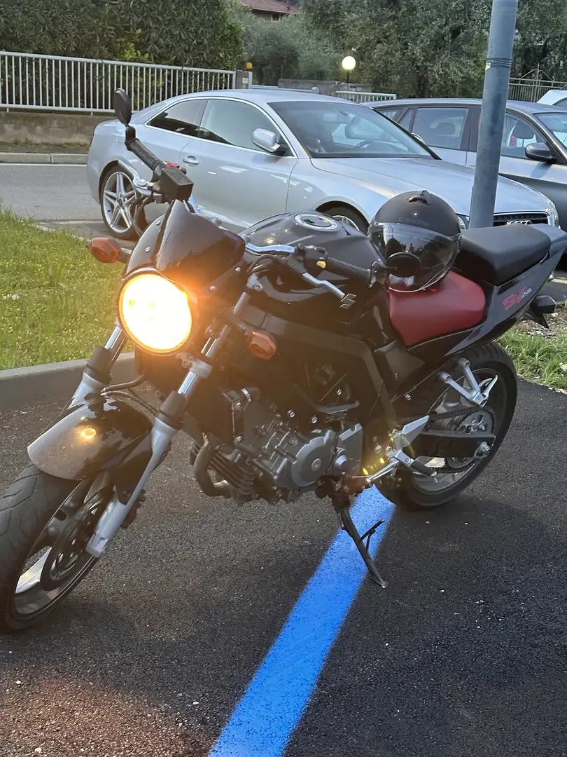 Suzuki SV 650 Noir - 1