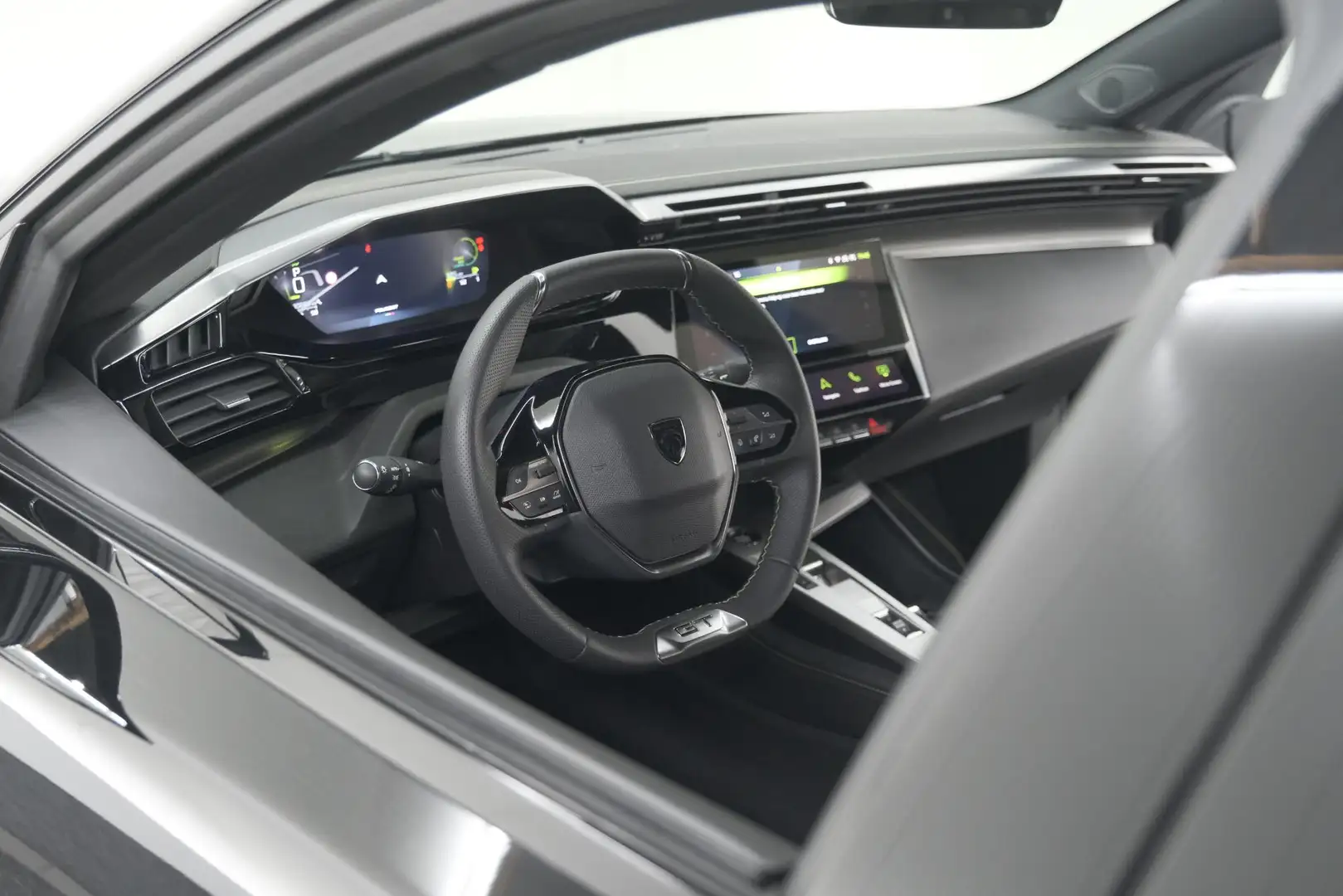Peugeot 408 1.2 Hybrid 136 e-DCS6 GT | 360 Camera | Adaptieve Noir - 2
