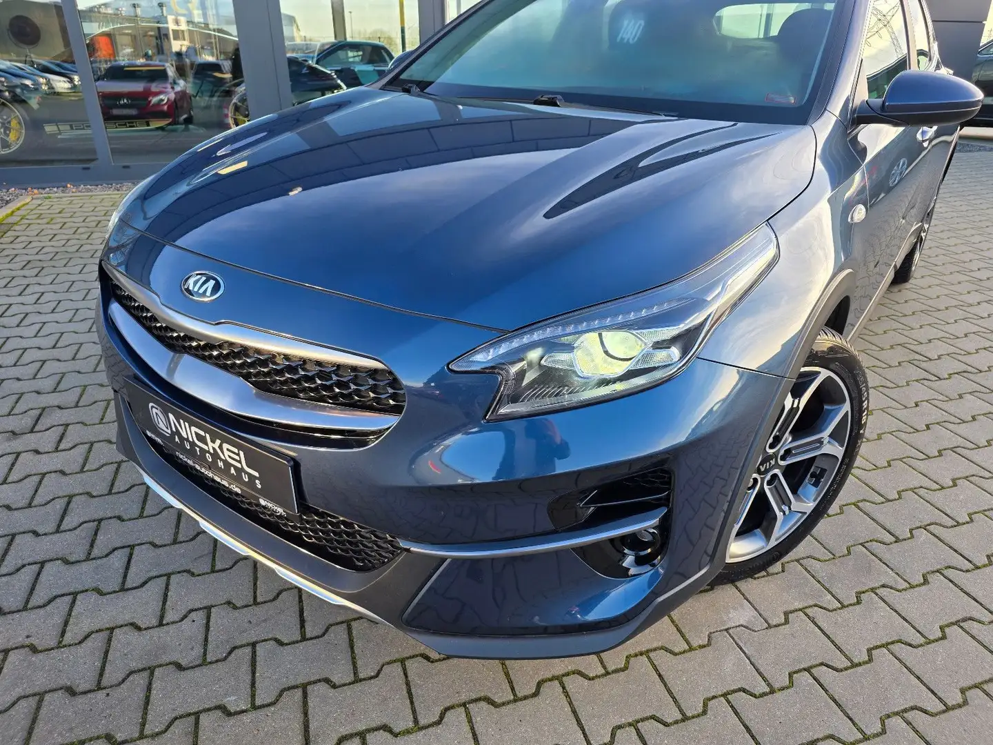 Kia XCeed Spirit*Led*Kamera*Navi*T-Leder*Top* Bleu - 2