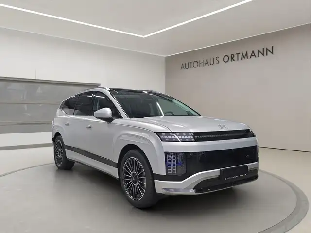 Hyundai 'UNIQ' 7-Sitzer 110 kWh (428 PS) Allradantrieb