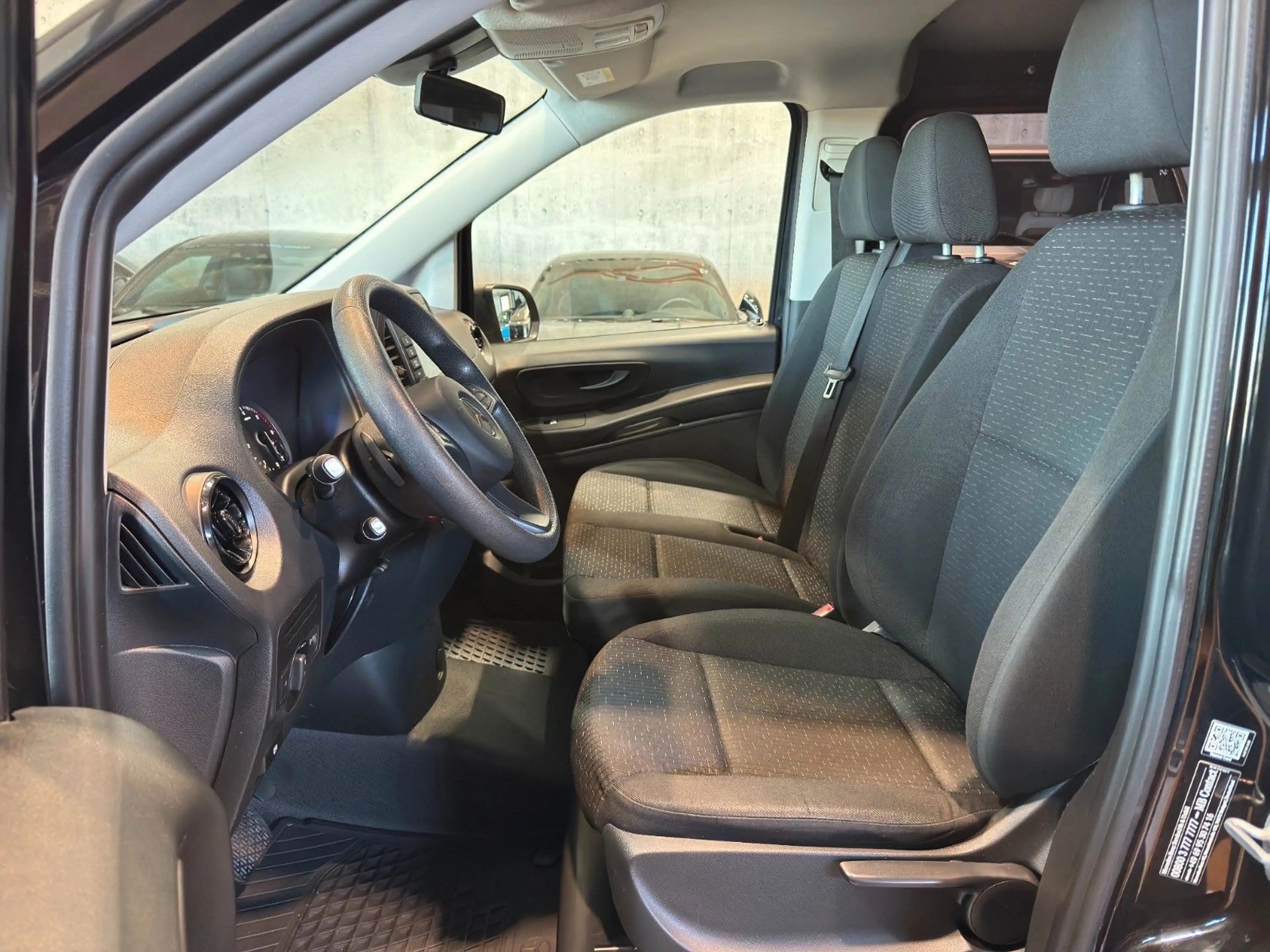 Mercedes-Benz Vito Mixto/116/CDI/lang/AHK/6.SITZER/AHK/NAVI — photo 11