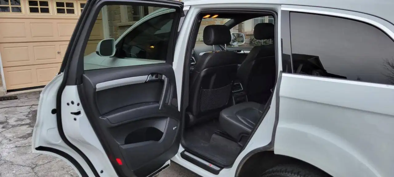 Audi Q7 снимка Audi Q7