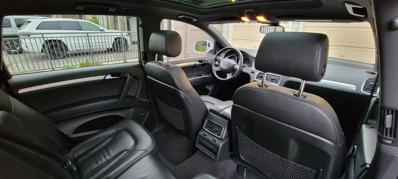Audi Q7 снимка Audi Q7