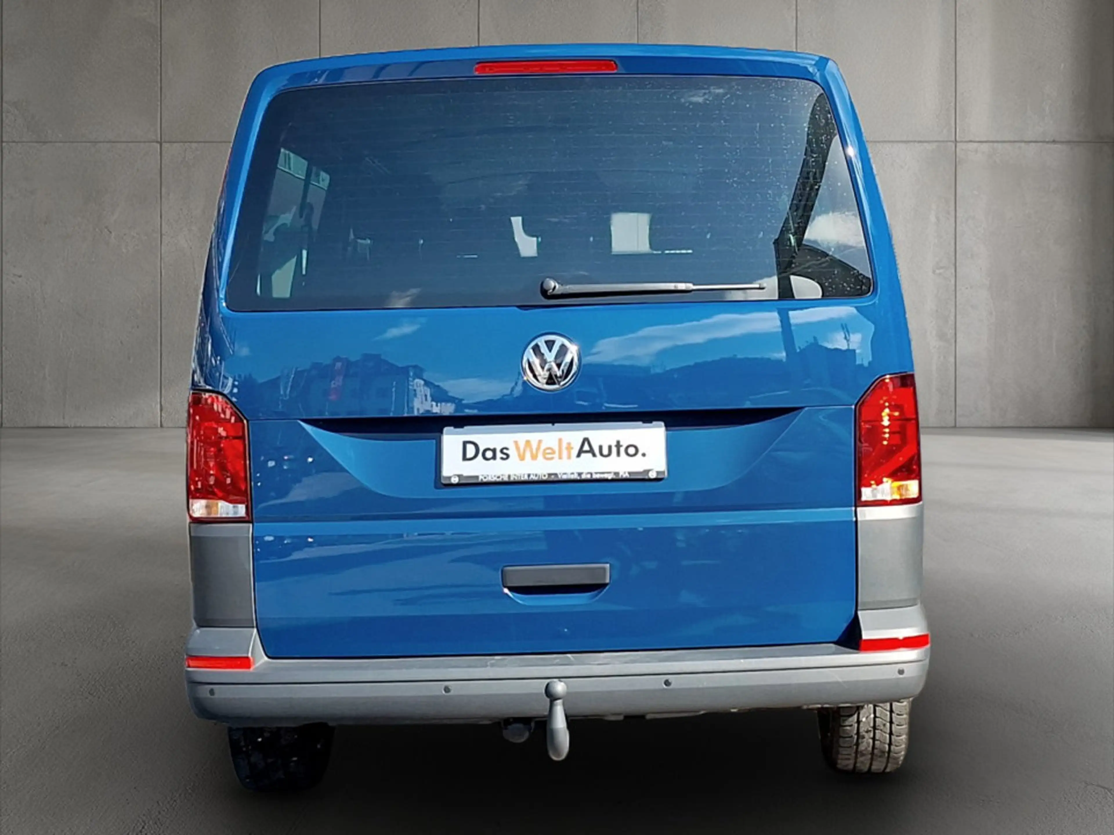 Volkswagen T6.1 Transporter Kombi LR TDI 4MOTION — photo 5