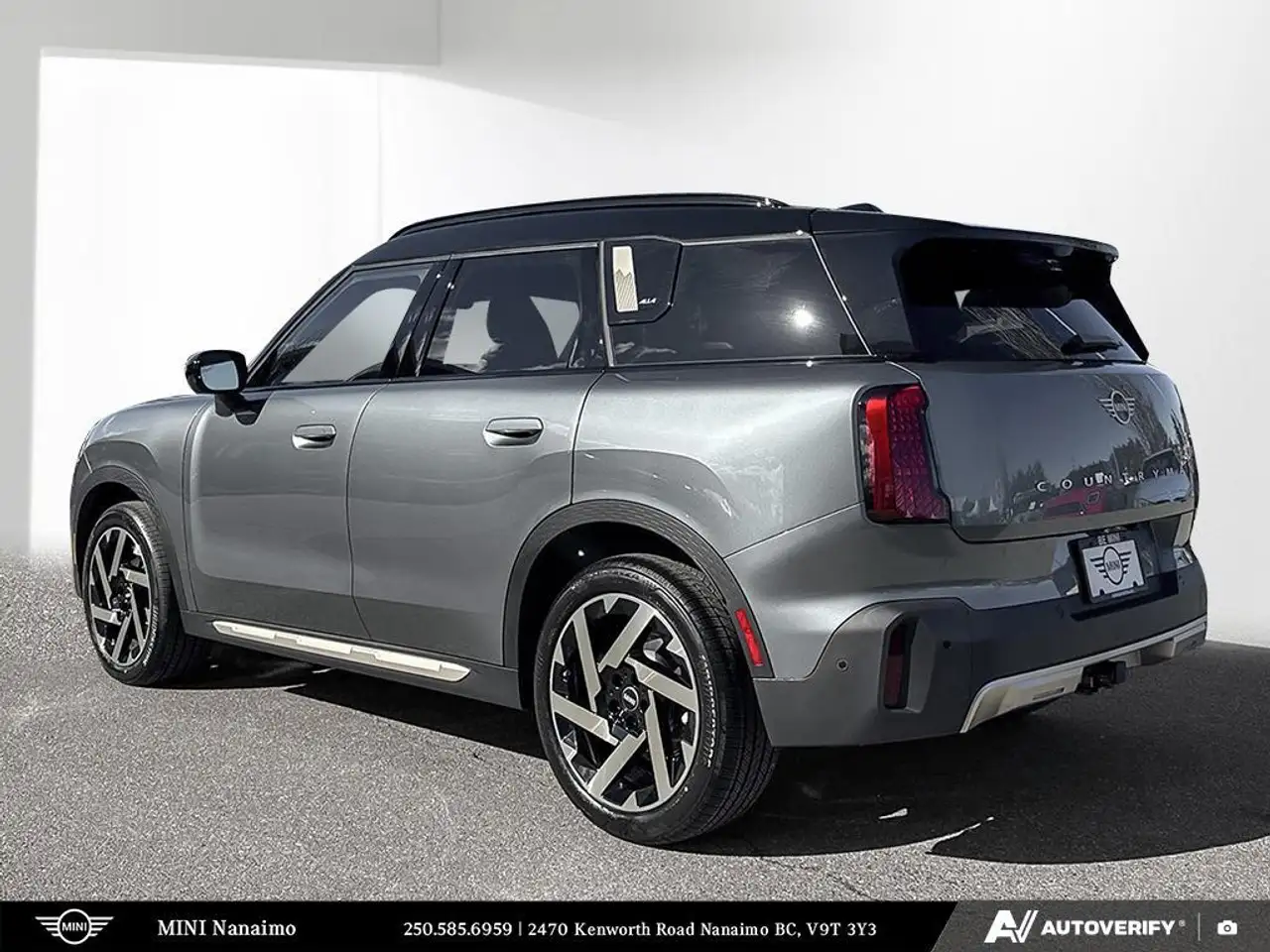 MINI Countryman снимка MINI Countryman
