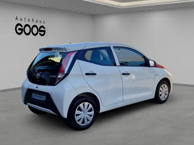 Toyota Aygo view 5