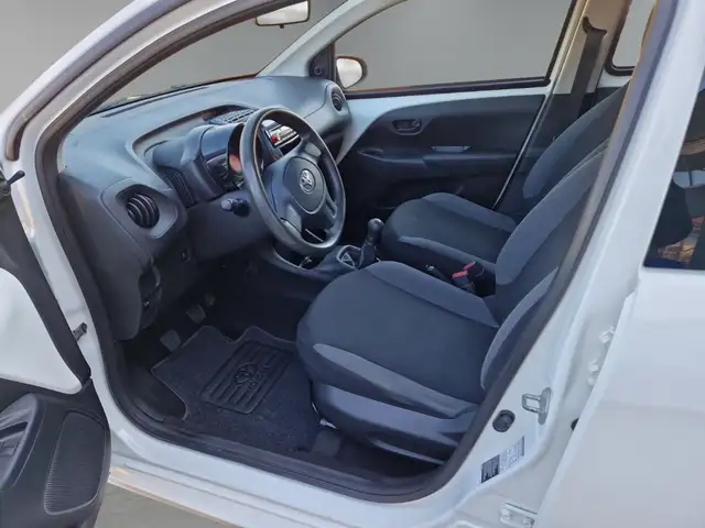 Toyota Aygo view 10
