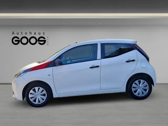 Toyota Aygo view 2
