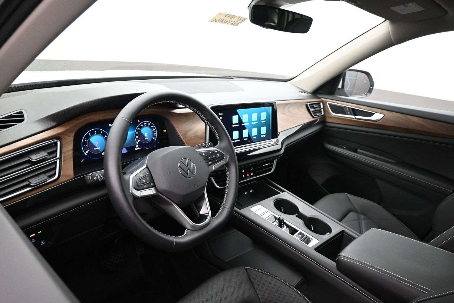 2026 Volkswagen Atlas Comfortline 2.0 TSI 4MOTION — photo 1