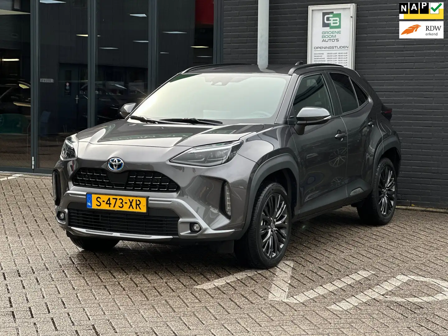 toyota yaris cross
