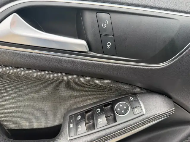 Mercedes-Benz A-Class view 15