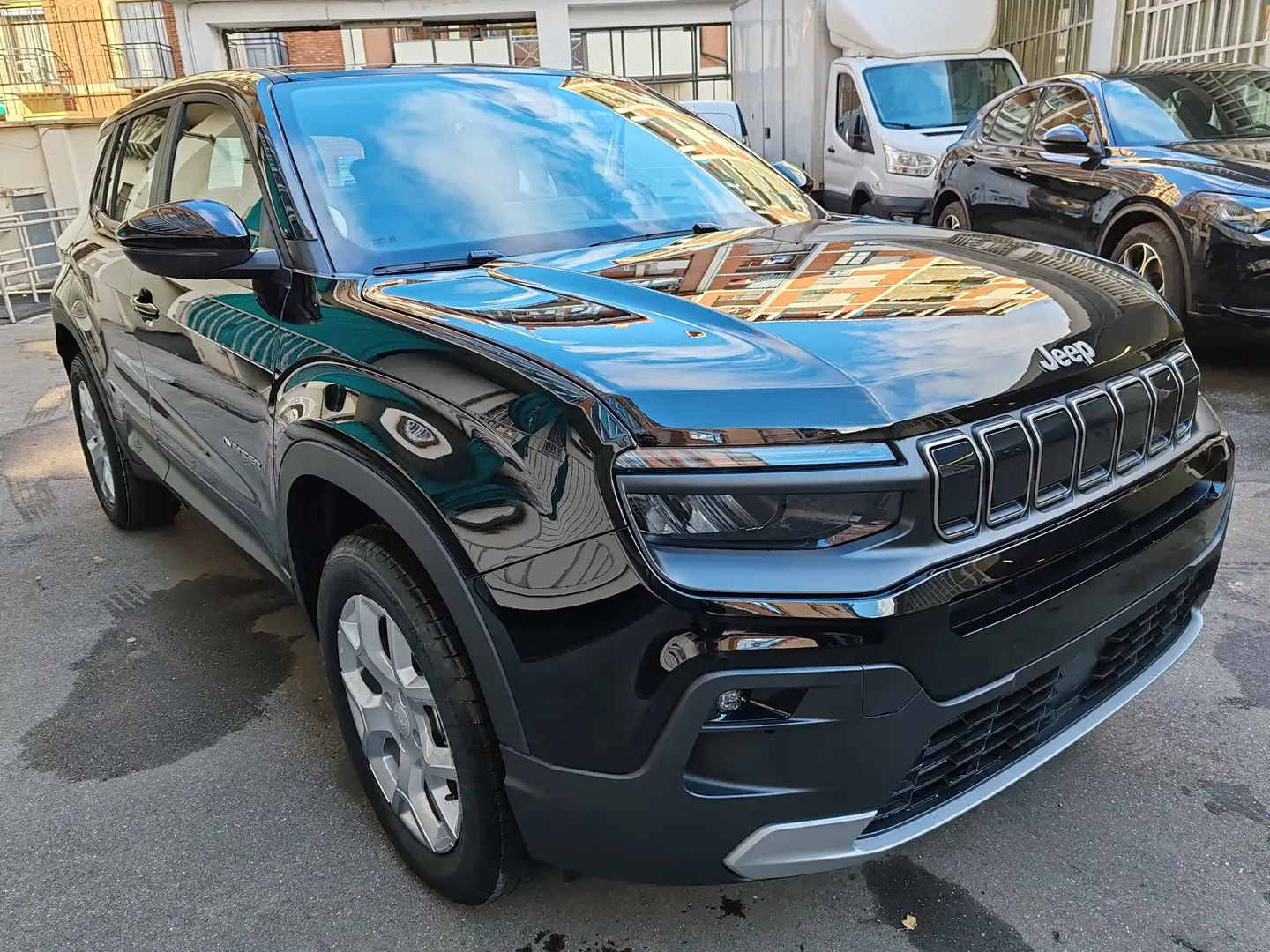 Jeep Avenger MY25 1.2 MHEV 110cv Altitude+Navi+key less+full Nero - 1