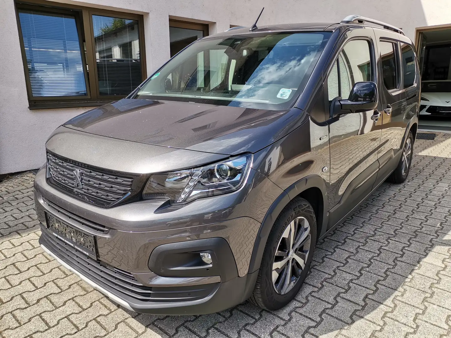 Peugeot Rifter BlueHDI 130 EAT8 Allure L2 Gris - 1
