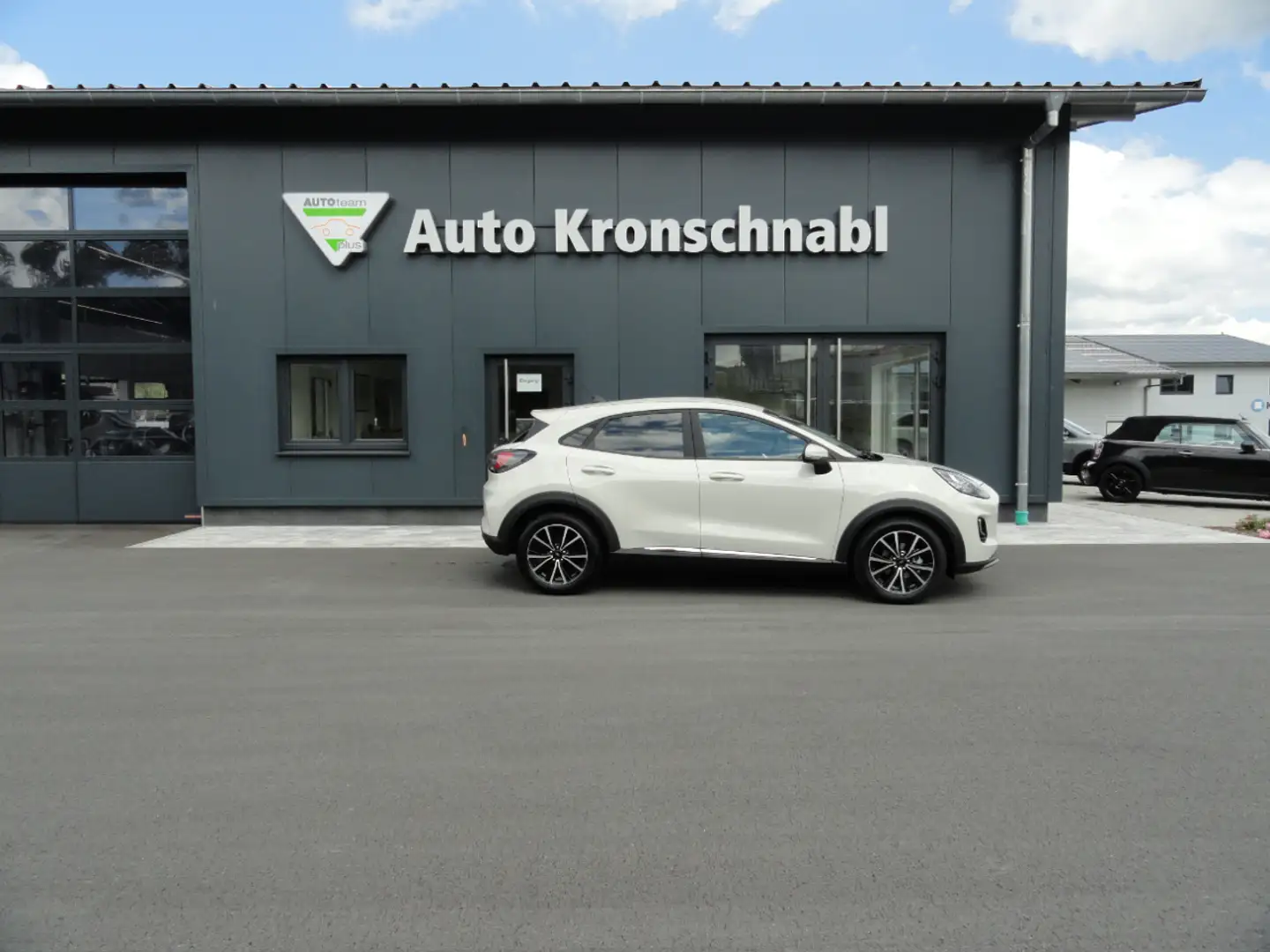 Ford Puma Titanium Weiß - 2