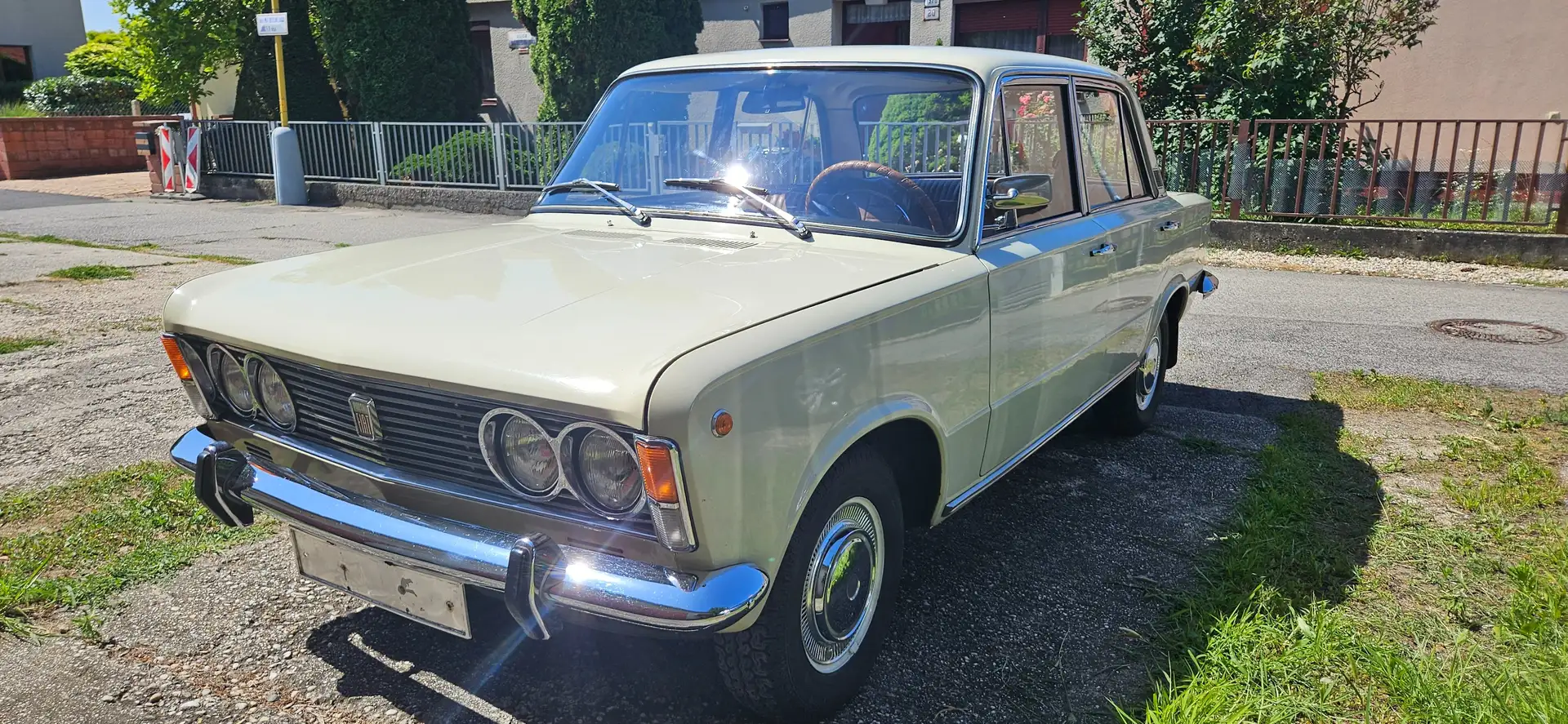 Fiat 130 125p - 1