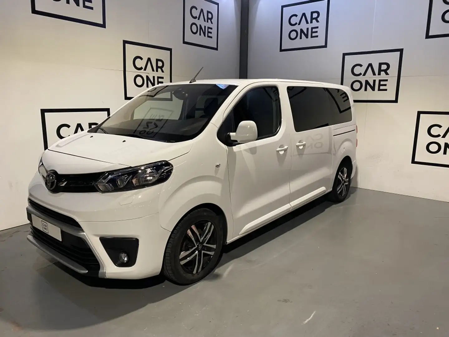 Toyota Proace Family Medio 2.0D 8pl. Advance+Pack Aut. 180 Blanco - 1