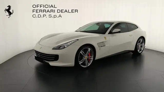 Ferrari GTC4 Lusso GTC4Lusso T
