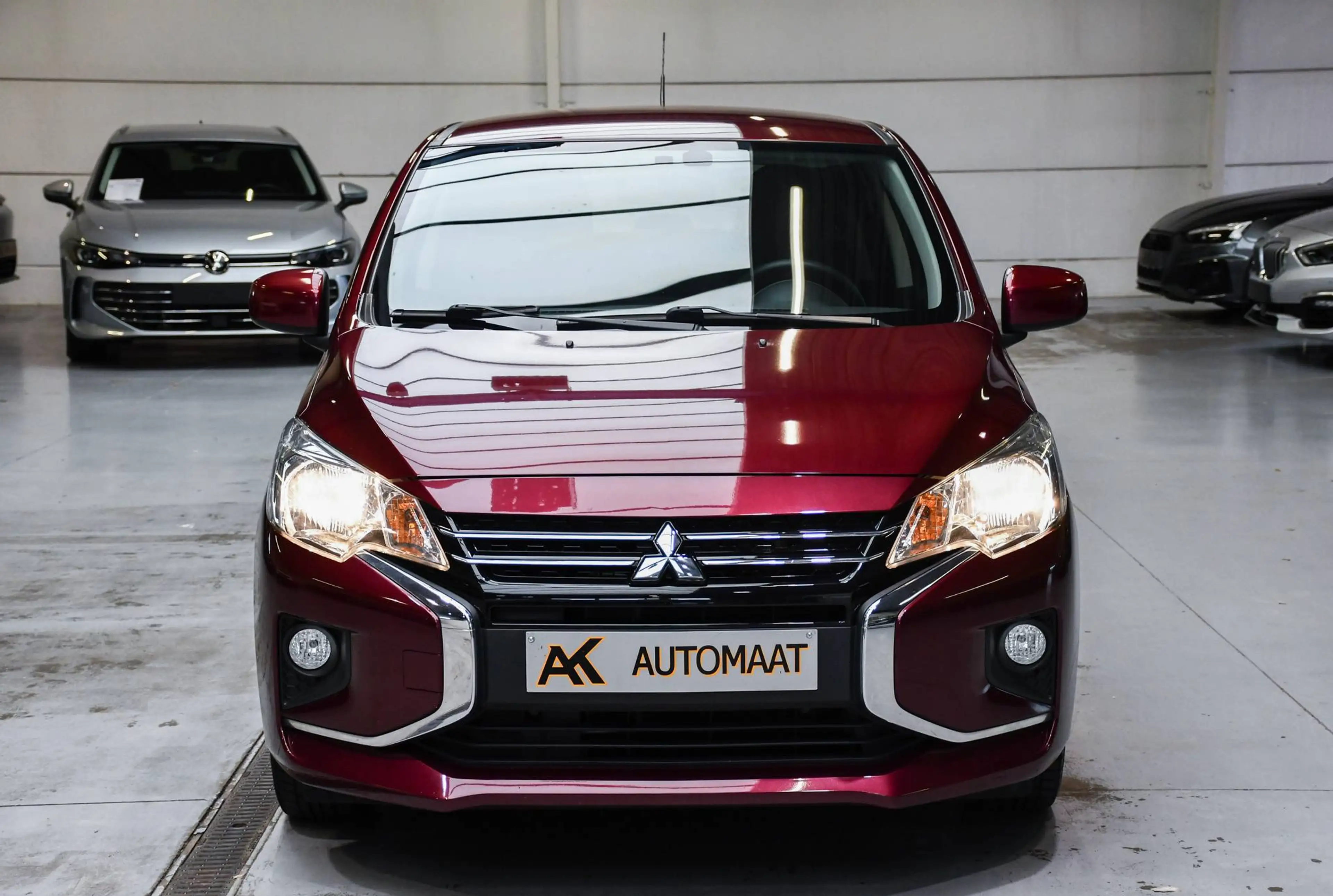 Mitsubishi Space Star Space Star 1.2i Instyle CVT Automaat - NAVIGATIE / SMARTLINK / AIRCO / CC — photo 4