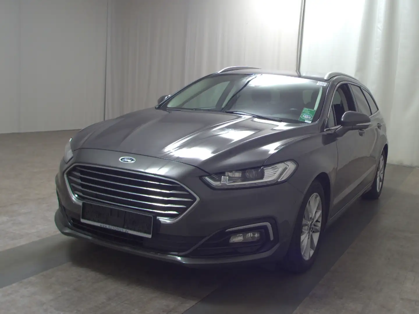 Ford Mondeo Turnier 2.0 EcoBlue Titanium AHK Navi LM Grau - 2