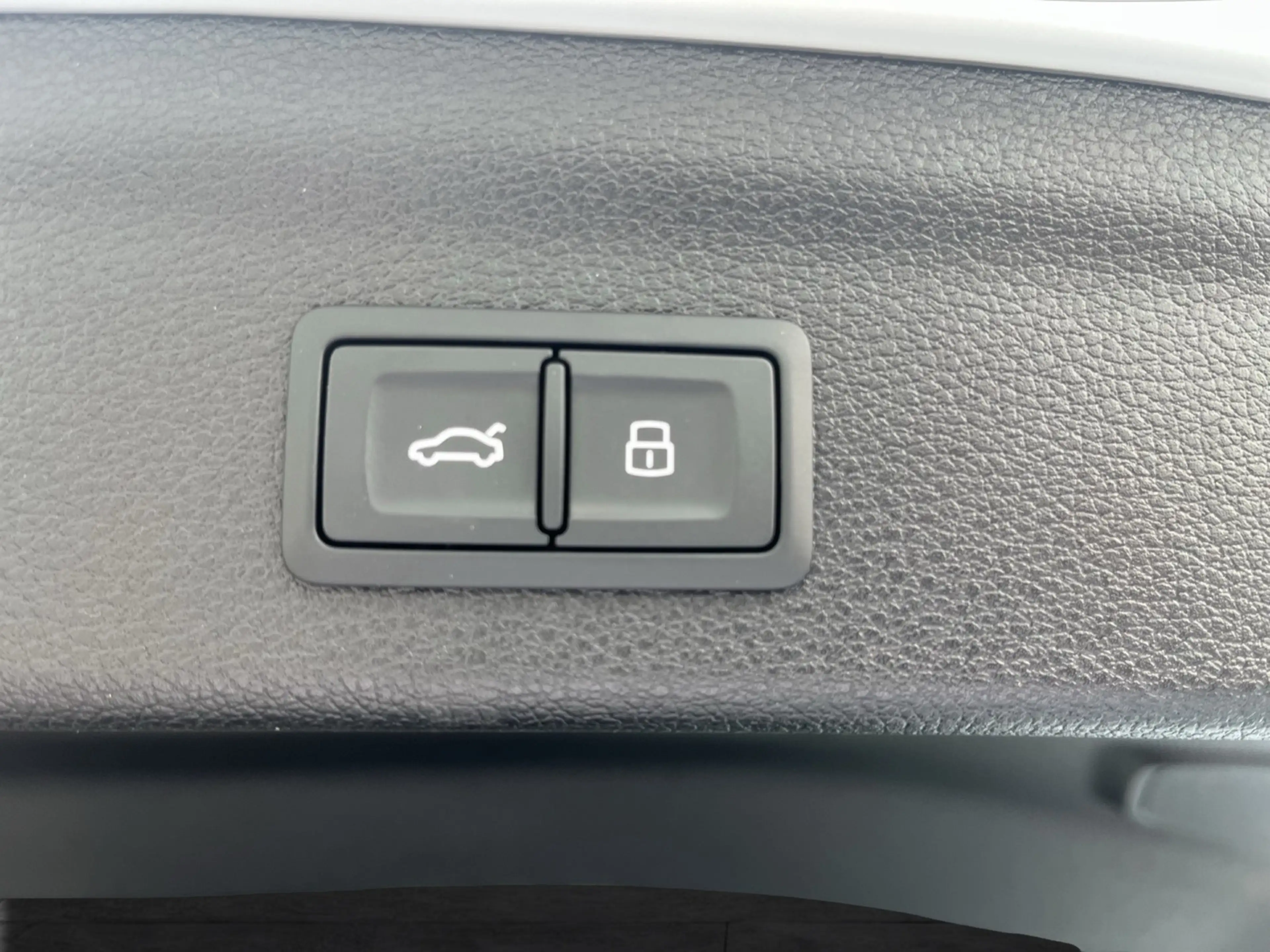 Audi Q3 advanced 35 TFSI 110(150) kW(PS)S tronic — photo 9