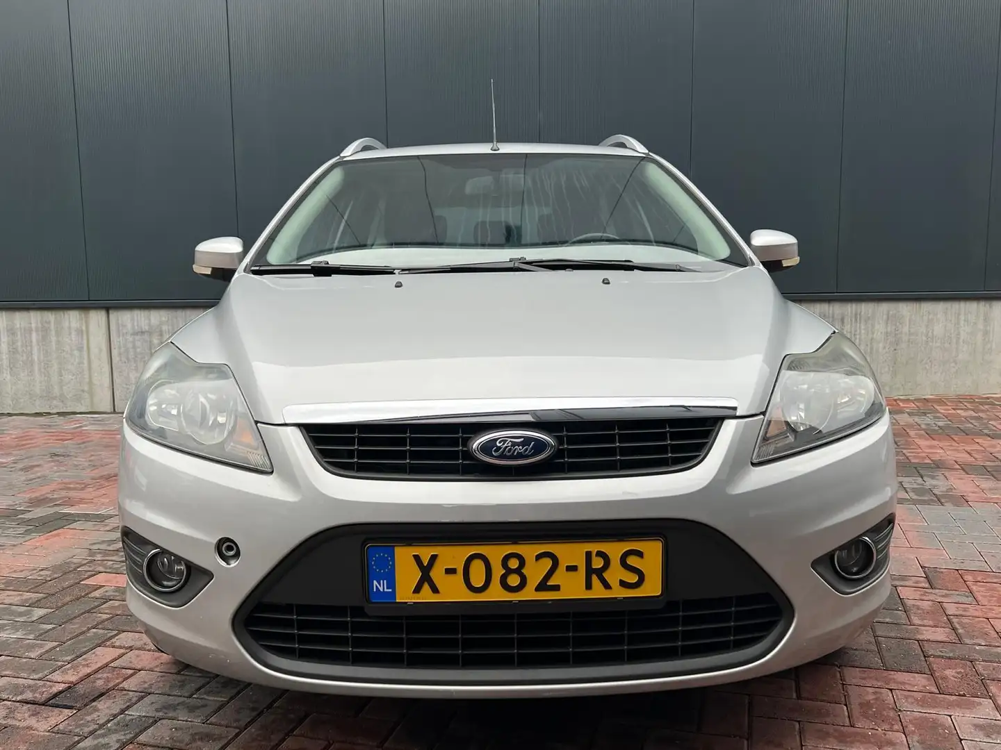 Ford Focus Wagon 1.6 Trend * Cruise * Airco * Elek-Ramen * Ke Grau - 2
