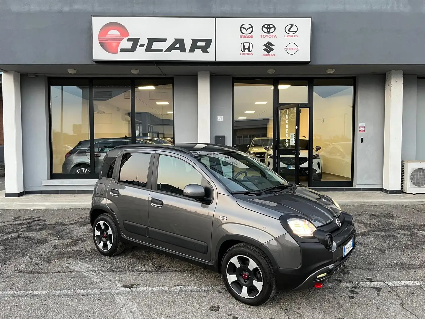 Fiat Panda Panda III 2021 Cross1.0 firefly hybrid City Cross Gris - 1