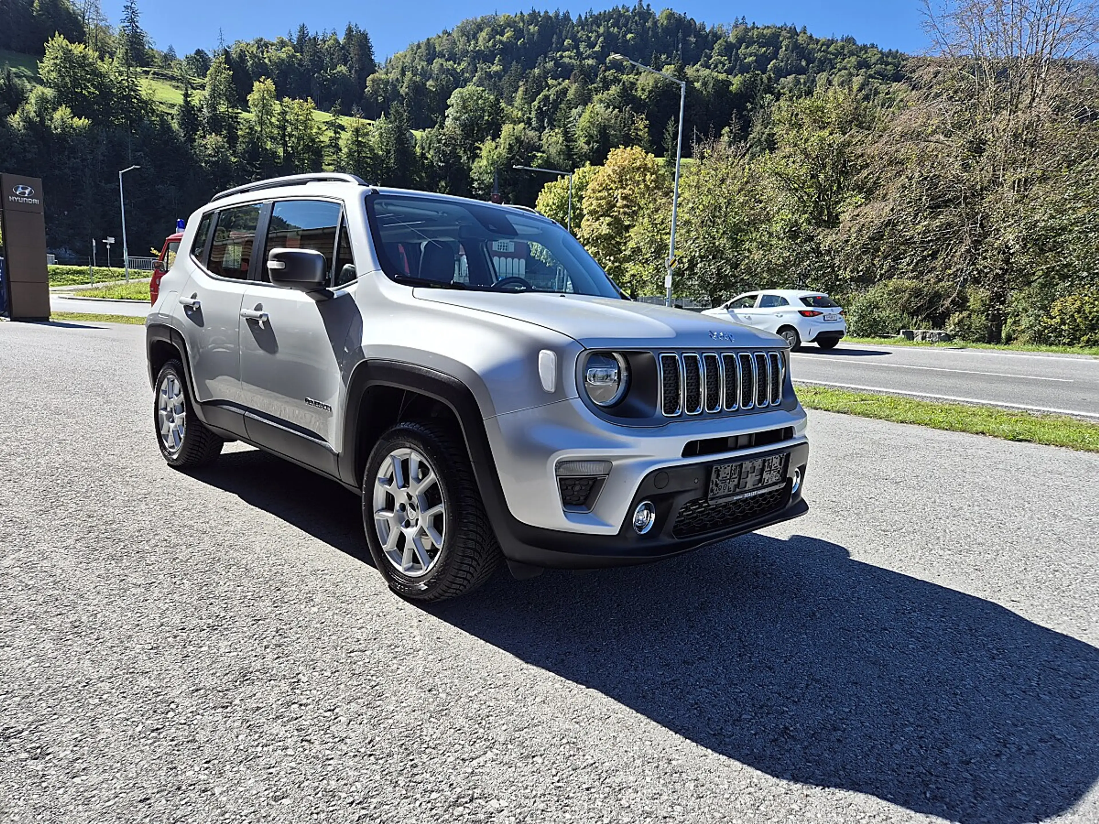 Jeep Renegade 2,0 MultiJet II AWD 6MT 140 Limited — photo 7