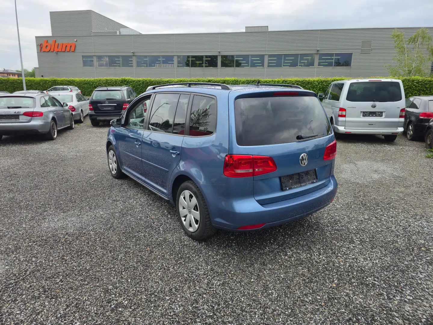 Volkswagen Touran Comfortline 2,0 TDI DPF - 2