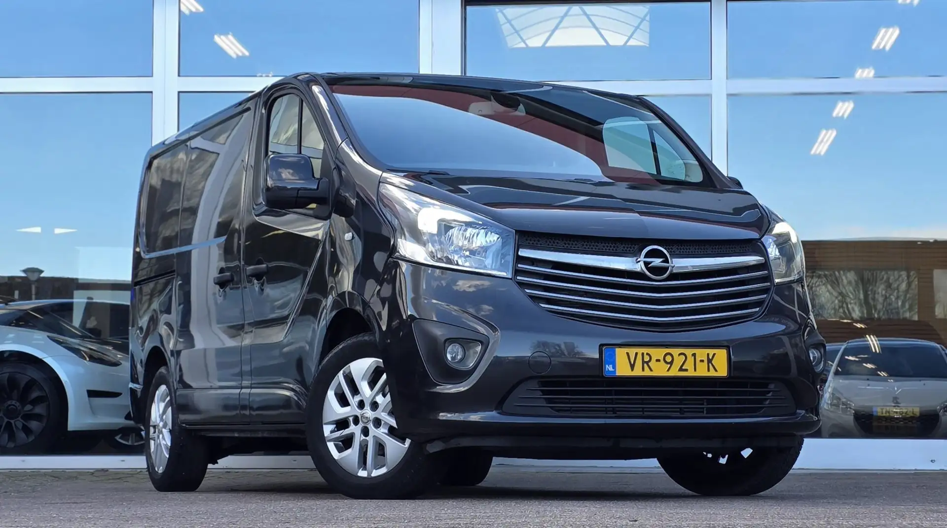 Opel Vivaro 1.6 CDTI L1H1 Sport EcoFlex Airco Navi Cruisecontr - 2