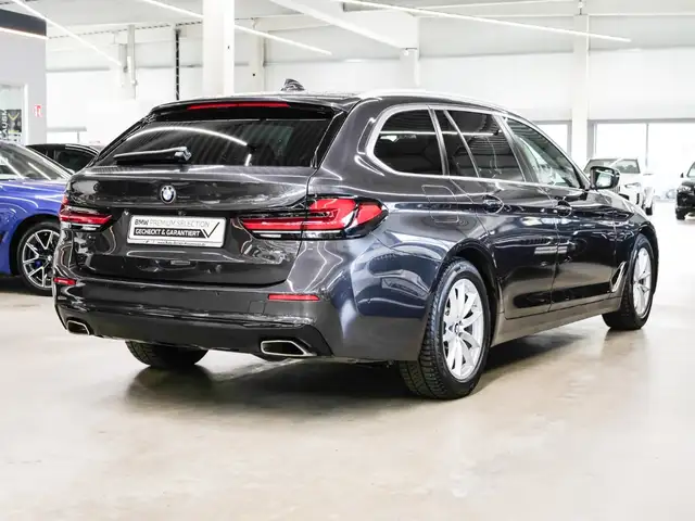 BMW 5 Series view 2